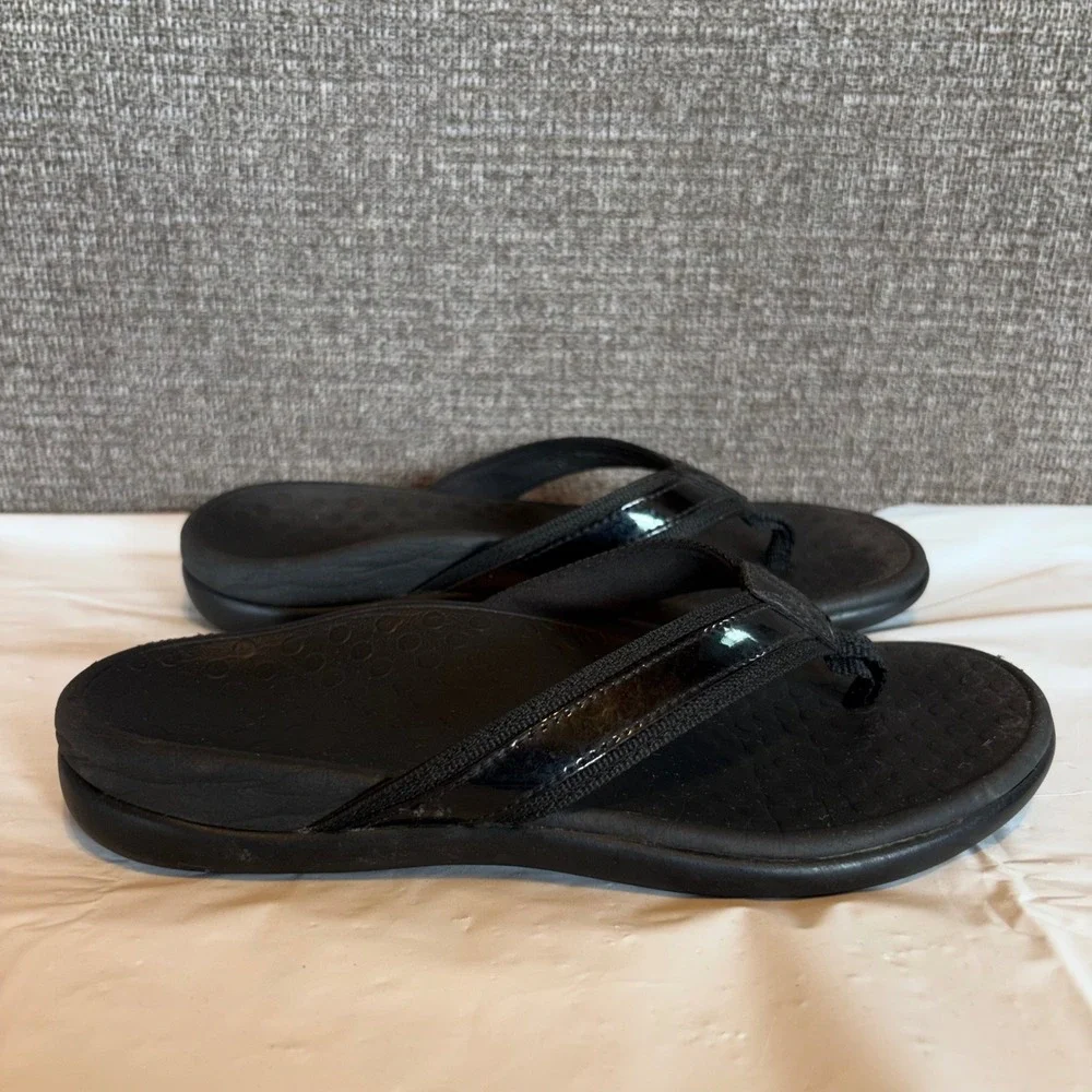 Vionic Tide II Black Orthotic Sandals Womens 5 Flip Flops Patent Leather Trim